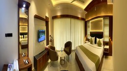 Premier Room Suite